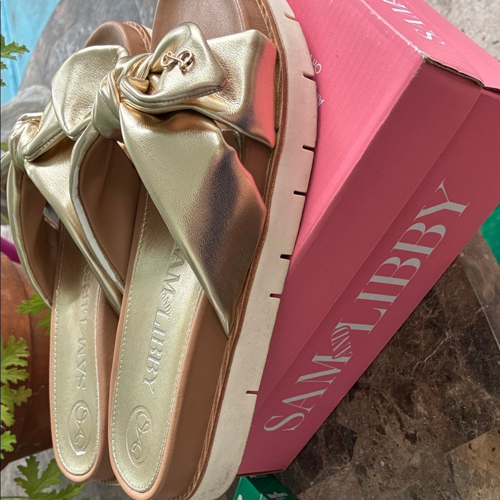 Sam & Libby Metallic Gold Knotted Slide Mules - Picture 5 of 7